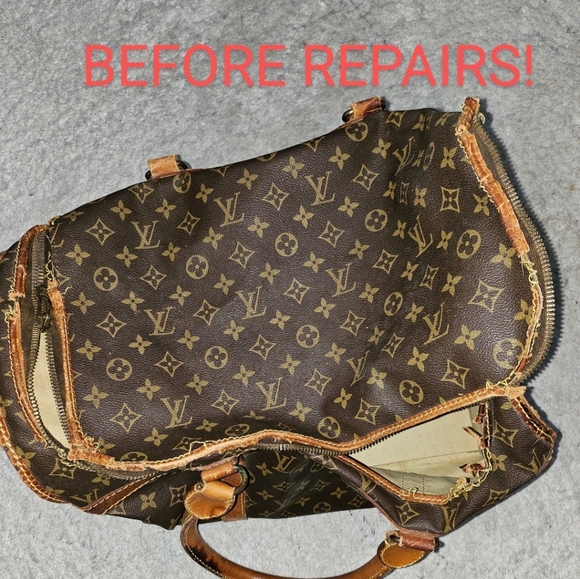 Authentic Louis Vuitton Monogram Sac Chaussures duffle bag - Picture 14 of 17